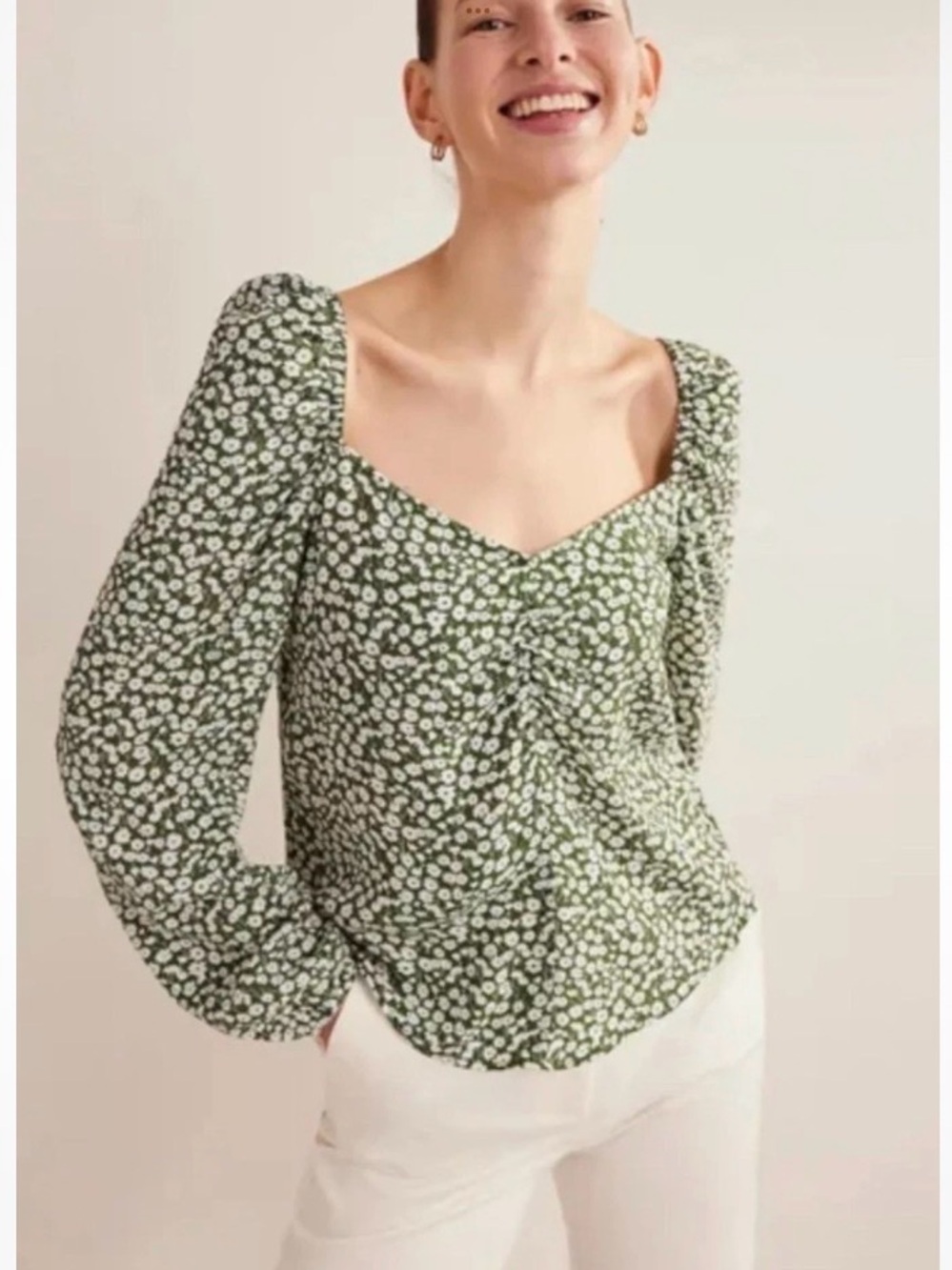 Boden Floral Sweetheart Blouse Green White Ditsy Floral  Size 8 Long Sleeve